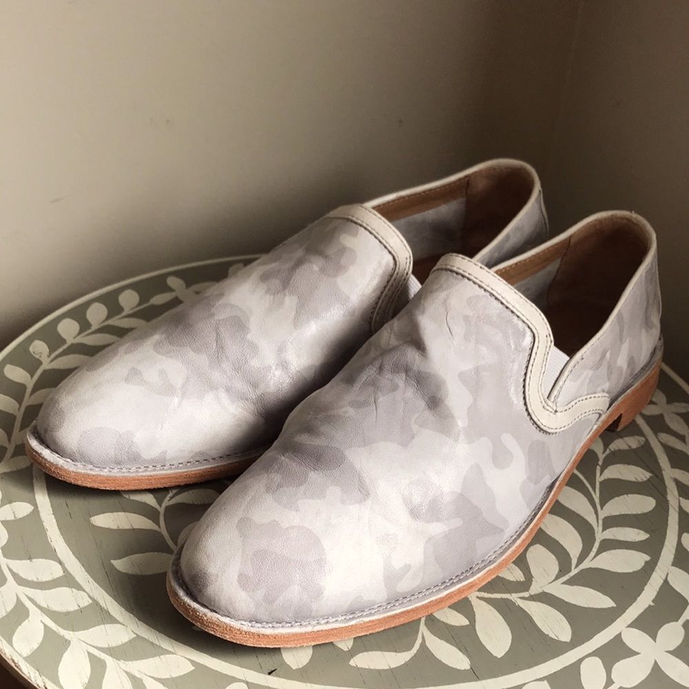 Trask Loafers Gray Camo Slip On sz 10